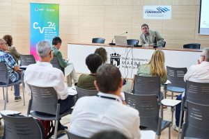 Ponencia de Raúl Magallón Rosa “(Des)información y democracia. Perspectivas de futuro”