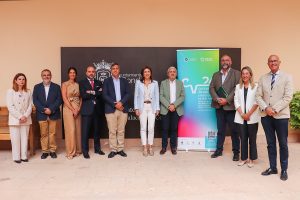 Foto de familia de la presentación de los Cursos de Verano de la UMA 2024 en Ronda