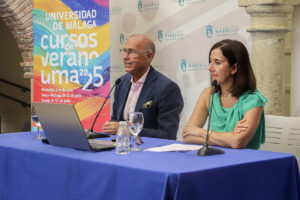 J. Pablo Lara Muñoz y Encarnación Blanco Reina, directores del curso sobre estrés y ansiedad