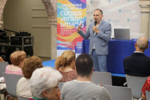 Ponencia de Andrés Fontalba Navas en el curso sobre estrés y ansiedad