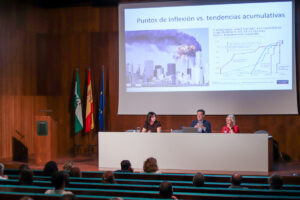 Manuel Ricardo Torres Soriano, durante su ponencia 