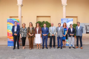 Foto de grupo en la inauguración de los Cursos de Verano de la UMA 2025 en Ronda