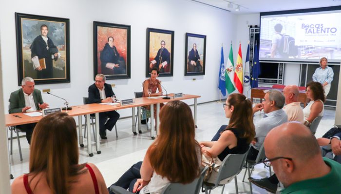 La Fundación Kareema y la Universidad de Málaga lanzan las primeras Becas Talento
